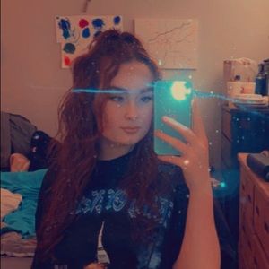 Meet your Posher, Breanna